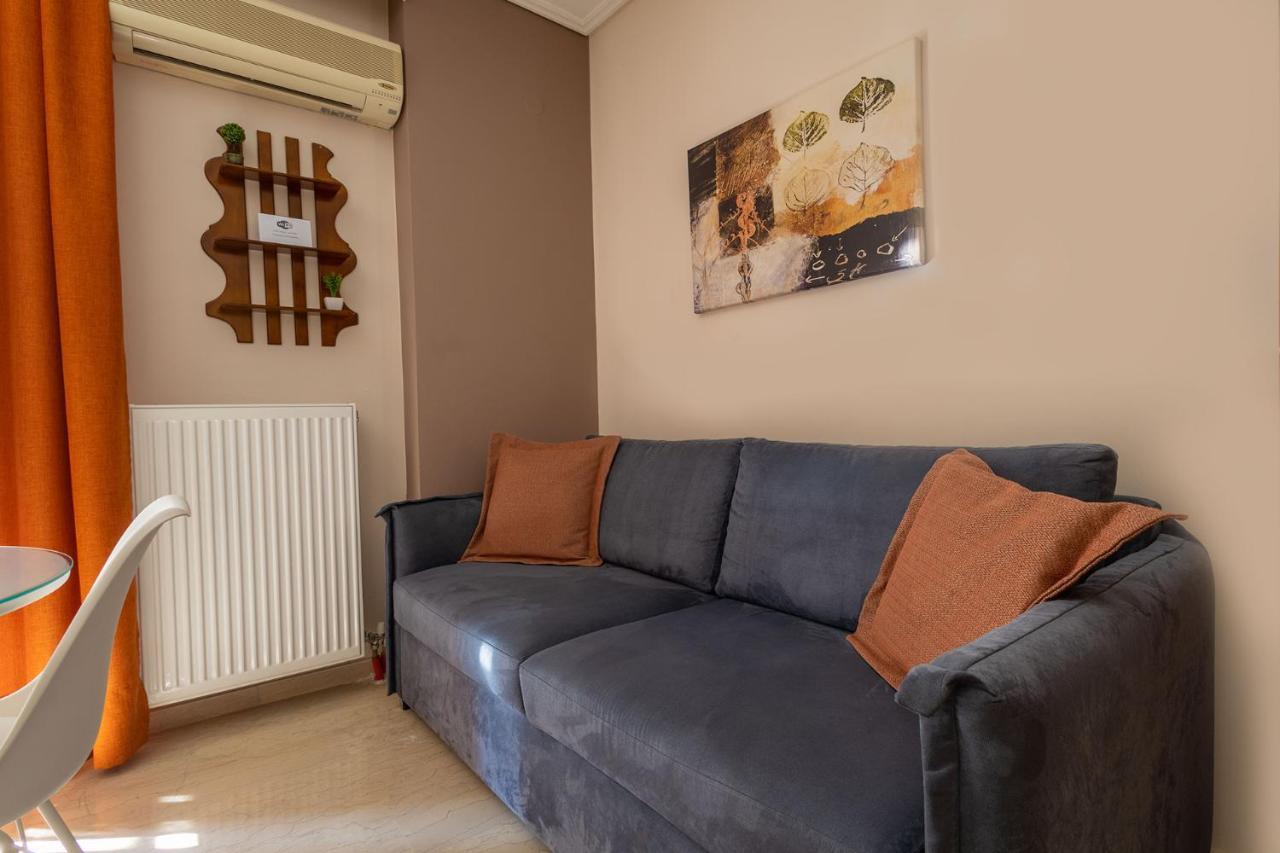 Your Cozy Six Street Apartment Larissa Extérieur photo