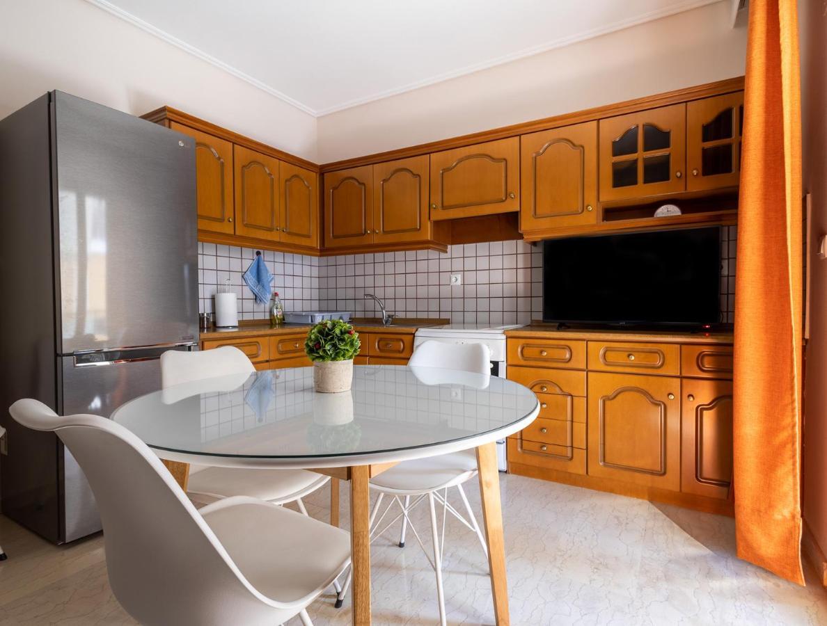 Your Cozy Six Street Apartment Larissa Extérieur photo